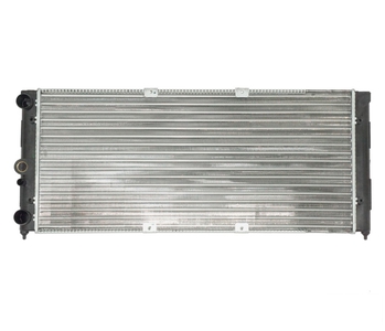 RADIADOR ROYALE VERSAILLES QUANTUM SANTANA 1996/2006 COM AR