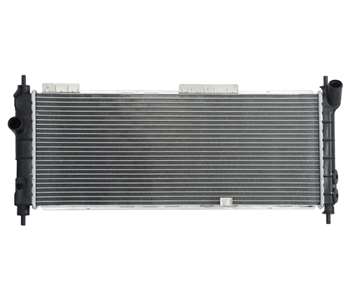 RADIADOR CORSA SEDAN TIGRA 1994 a 2003 VALEO