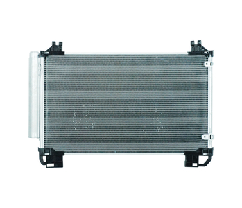 CONDENSADOR TOYOTA YARIS 2018 a 2022 1.3 1.5 DENSO